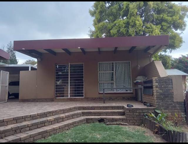 3 BEDROOM HOUSE FOR SALE IN WELTEVREDEN PARK